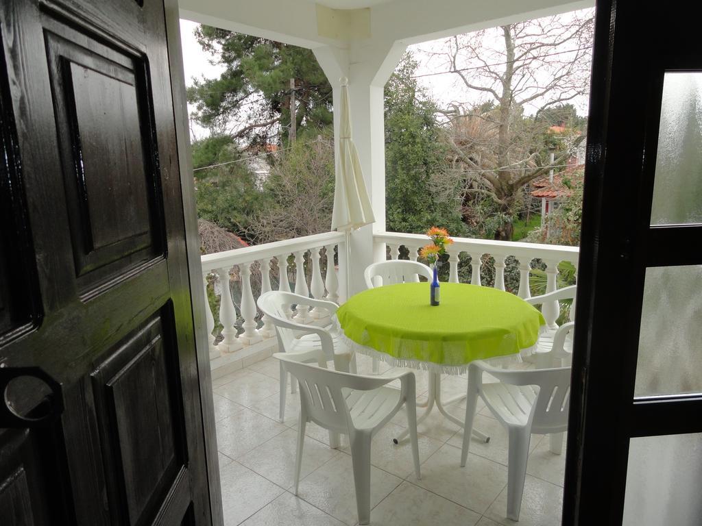 Delfini House Apartment Asprovalta Exterior photo
